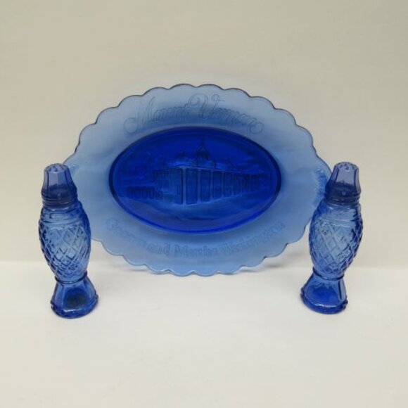 Fostoria Cobalt Blue AVON George and Martha Mount Vernon Tray, Salt, Pepper Set - Picture 2 of 5